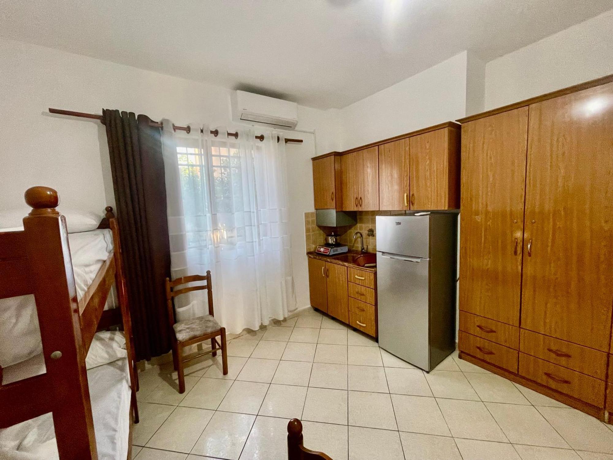 Xhou'S Home Shkodër エクステリア 写真