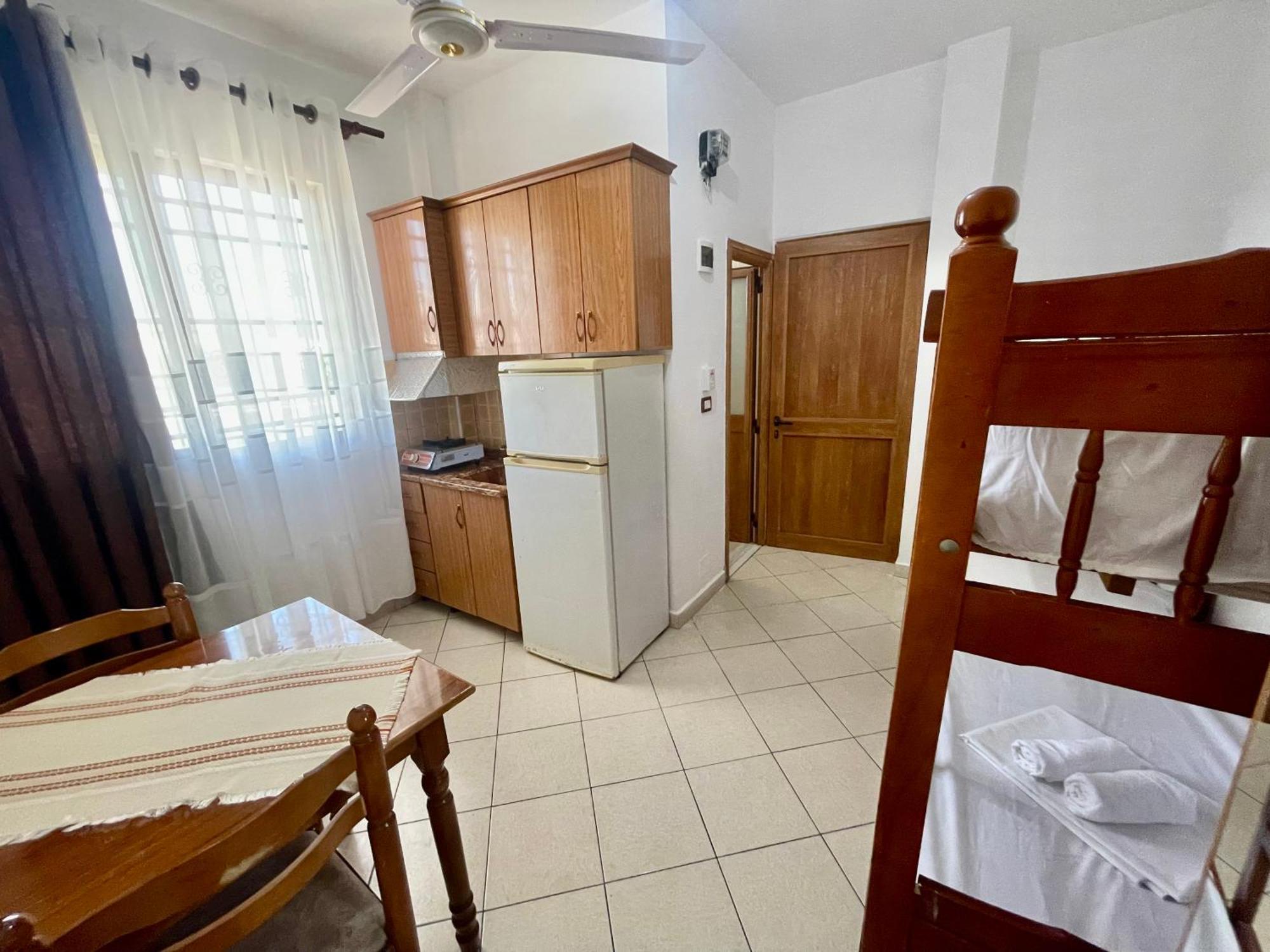 Xhou'S Home Shkodër エクステリア 写真